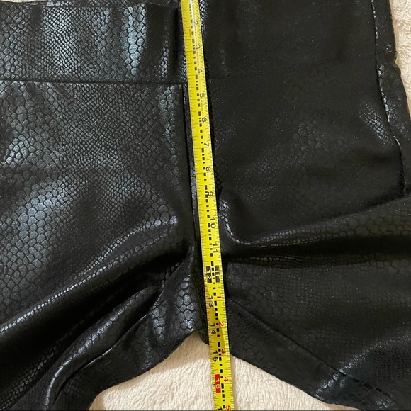 NWT Torrid Black Tonal Snake Pixie / Size 0X - Picture 7 of 9